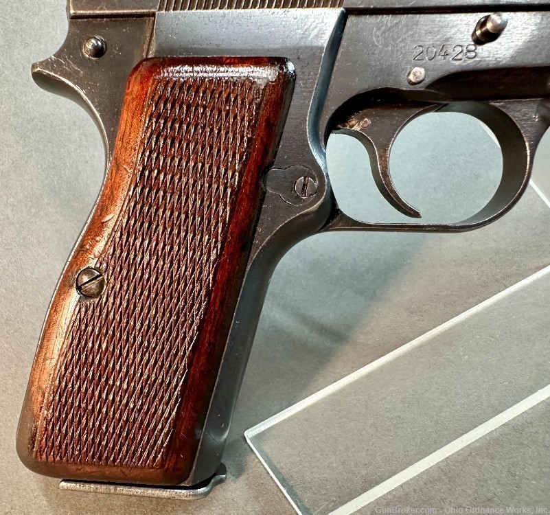 Pre-war Belgian Military Issue Slotted Tangent Hi Power Pistol-img-19