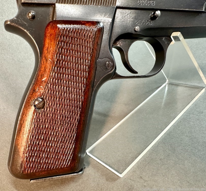 Pre-war Belgian Military Issue Slotted Tangent Hi Power Pistol-img-18