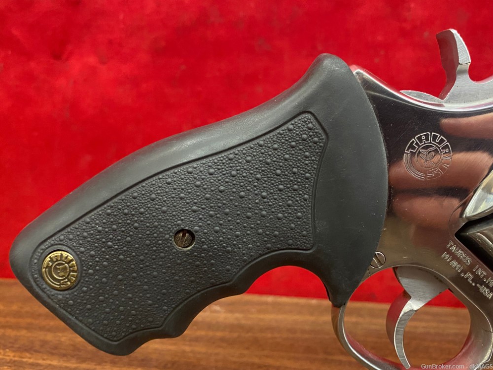 Taurus Model 44 Mountaineer 1 .44 Magnum 6 Shot Stainless Steel Revolver -img-17