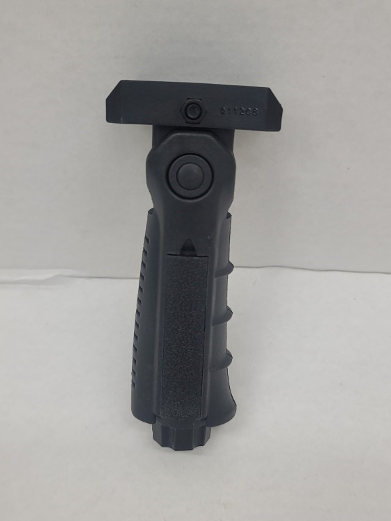 Swampfox Tactical Foregrip BLACK Multi-Functional NEW-img-2
