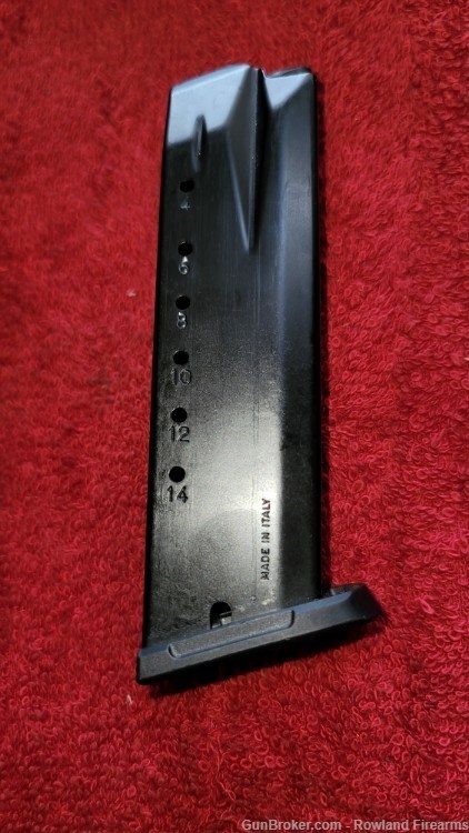 Ruger SR40 .40S&W 15 Round Magazine -img-1