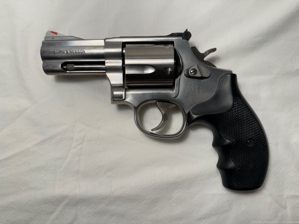 Smith and Wesson 696-1 5 shot .44 spl very nice revolver 3” barrel -img-0