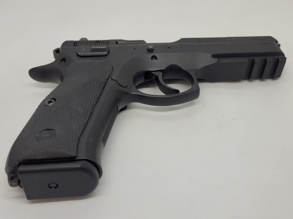 CZ 75 SP-01 9mm - used - Great Condition - Fast Shipping-img-2