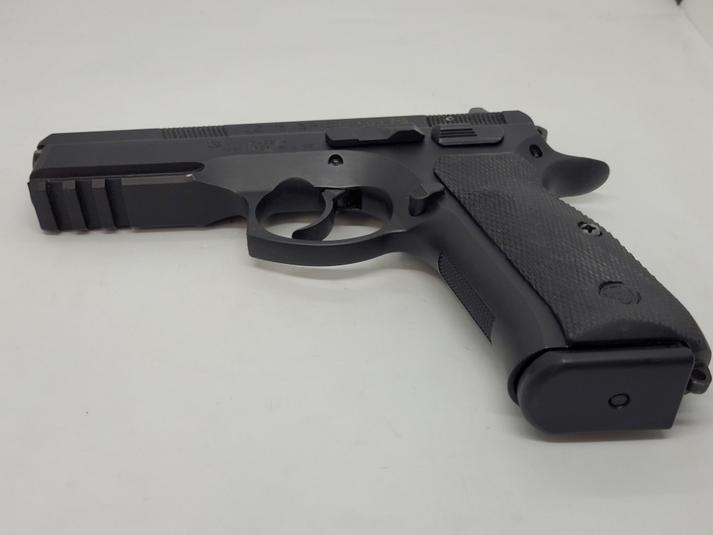 CZ 75 SP-01 9mm - used - Great Condition - Fast Shipping-img-3