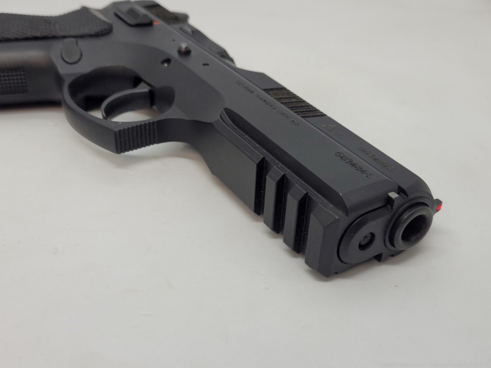 CZ 75 SP-01 9mm - used - Great Condition - Fast Shipping-img-5