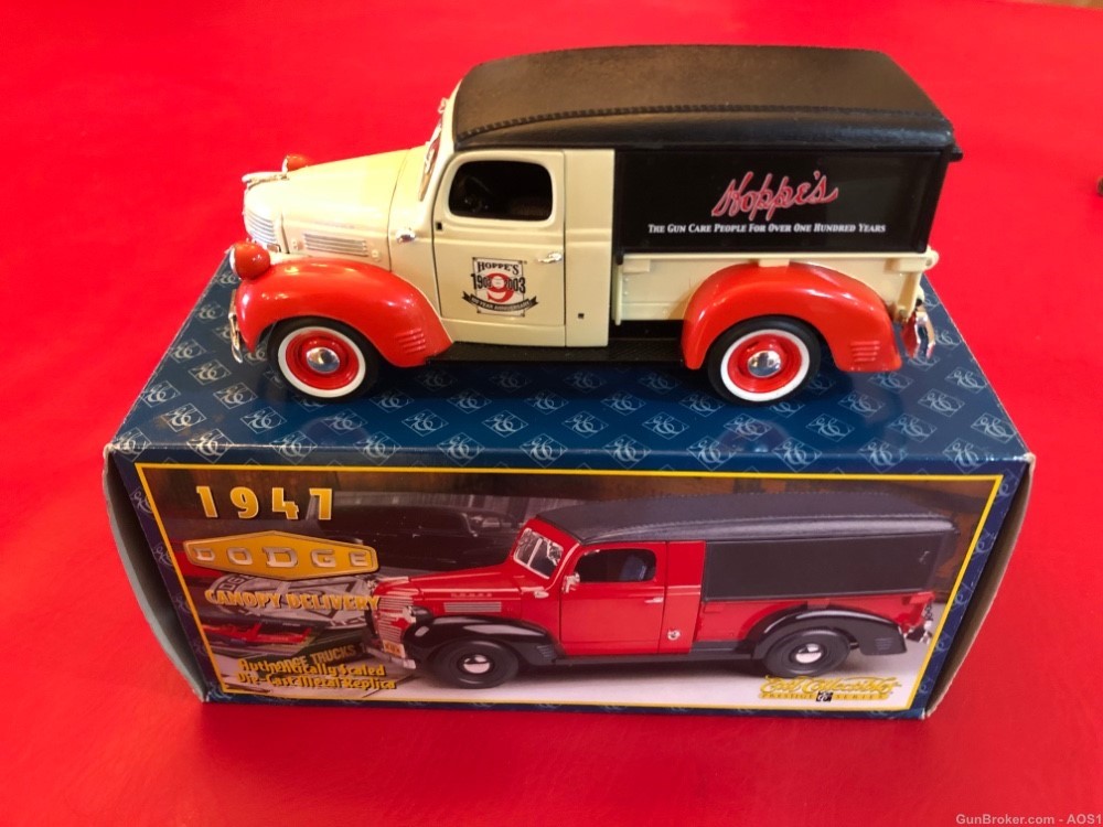 Ertl 1947 Hoppe’s 100 Year Anniversary Dodge Canopy Delivery Truck 21135-P -img-2