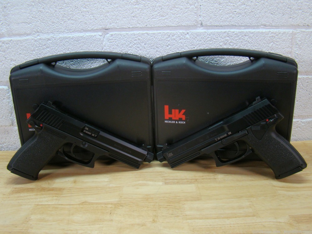 (2) H&K Mark 23 .45acp Pistols HK Mk23 12rd 81000078 Consecutive # Pair 45-img-0