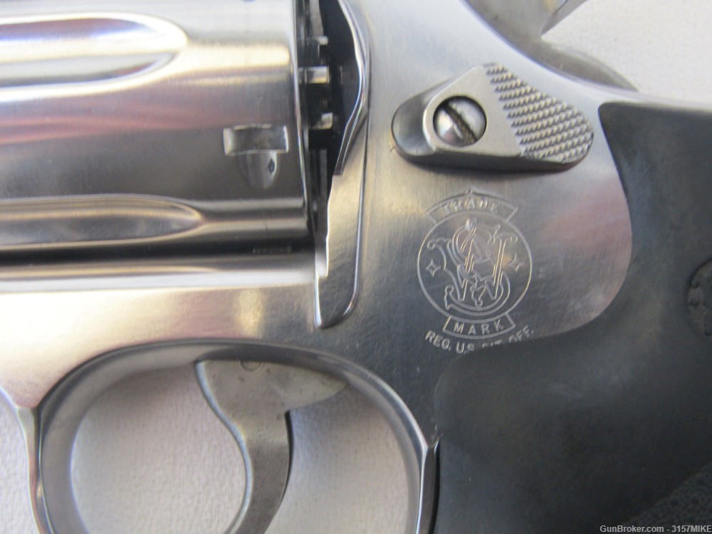 Smith & Wesson Model 686-5 Combat Magnum, 6" Barrel, Adjustable Front Sight-img-19