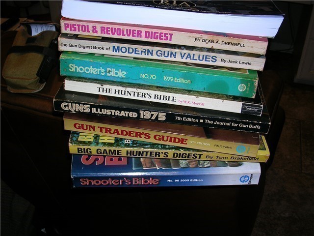 9 Lot Gun related books-img-3