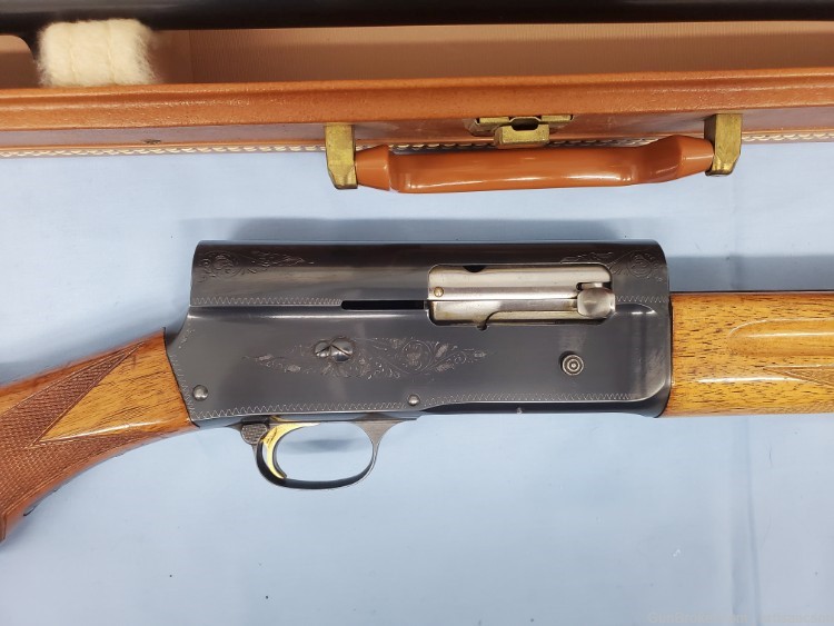 BROWNING A5 12 GA. 2 3/4'' TWO BARREL SET WITH CASE-img-6