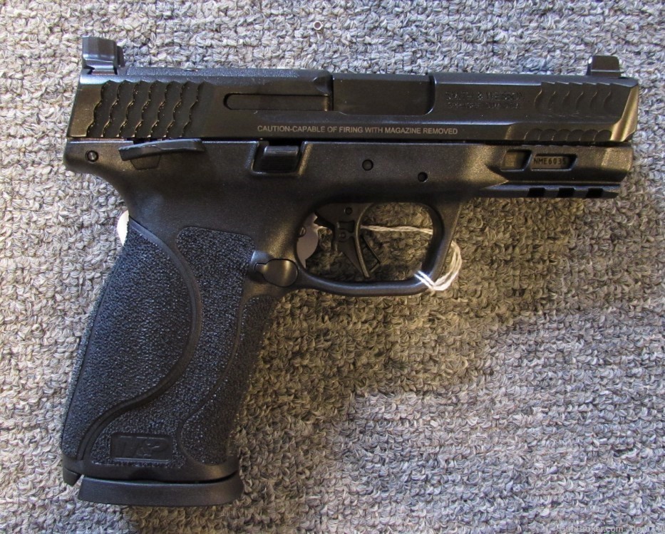 Smith & Wesson M&P 2.0 10 MM pistol-img-0