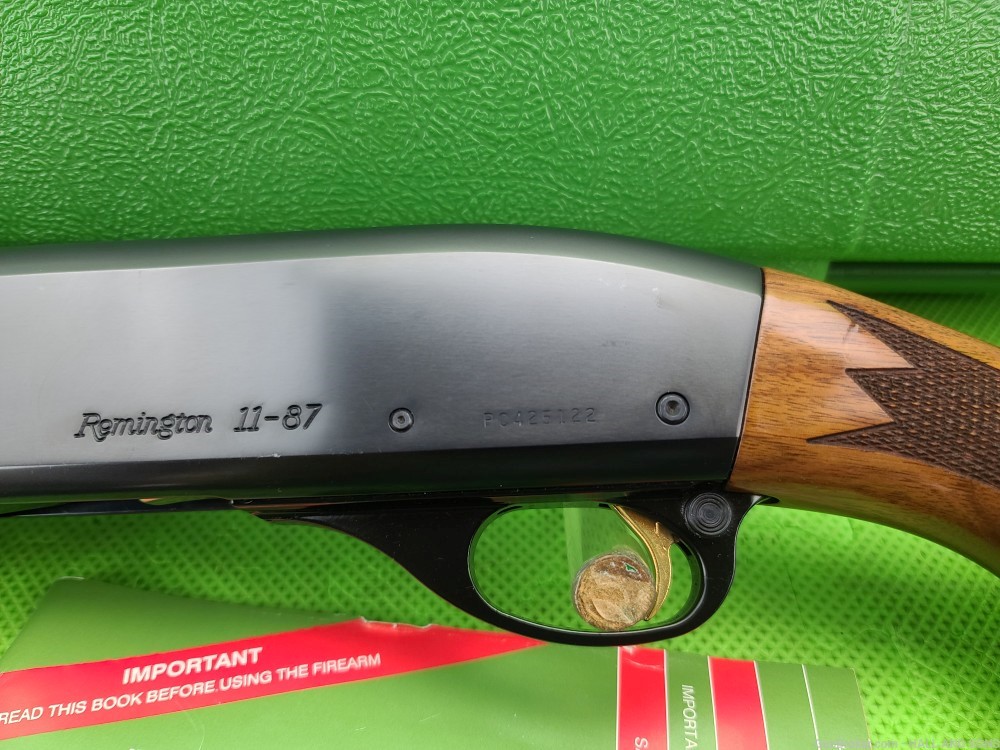 Remington 11-87 * SPORTING CLAYS * 12 Gauge IN ORIGINAL CASE 28" VR TARGET -img-48
