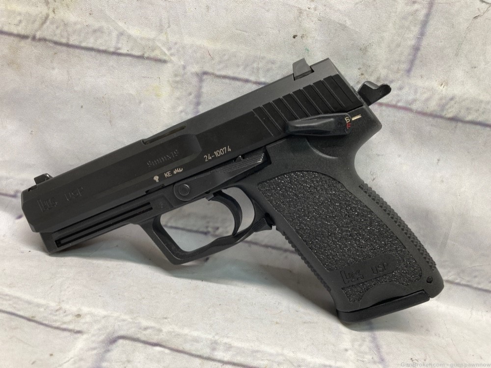Heckler & Koch HK USP 9mm Pistol made in Germany-img-7