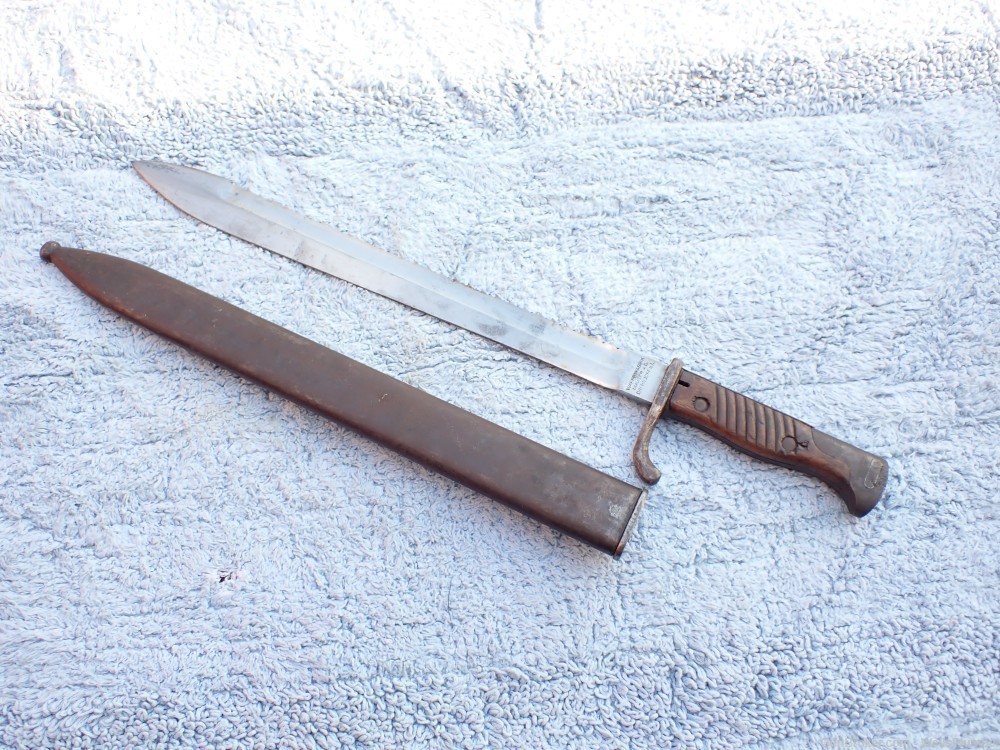 IMPERIAL GERMAN WWI BUTCHER SAW BACK BLADE BAYONET WITH SCABBARD DATED 1916-img-2