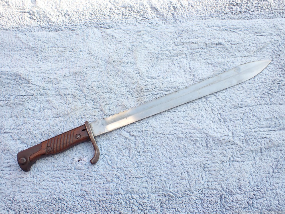IMPERIAL GERMAN WWI BUTCHER SAW BACK BLADE BAYONET WITH SCABBARD DATED 1916-img-3