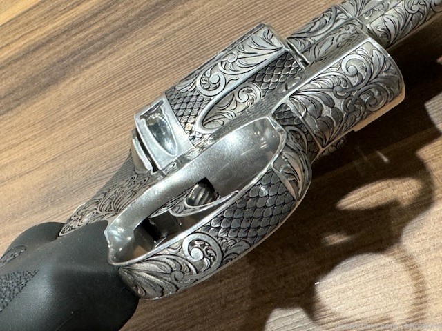 Colt Anaconda .44 Magnum Revolver 8" With Full Laser Engraving-img-13