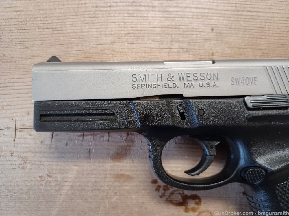 Smith & Wesson SW40VE .40 S&W-img-5