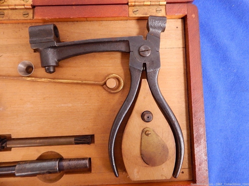 WW1 WWI Decapping & Cleaning Tools Set with Manual & Original Box -img-3