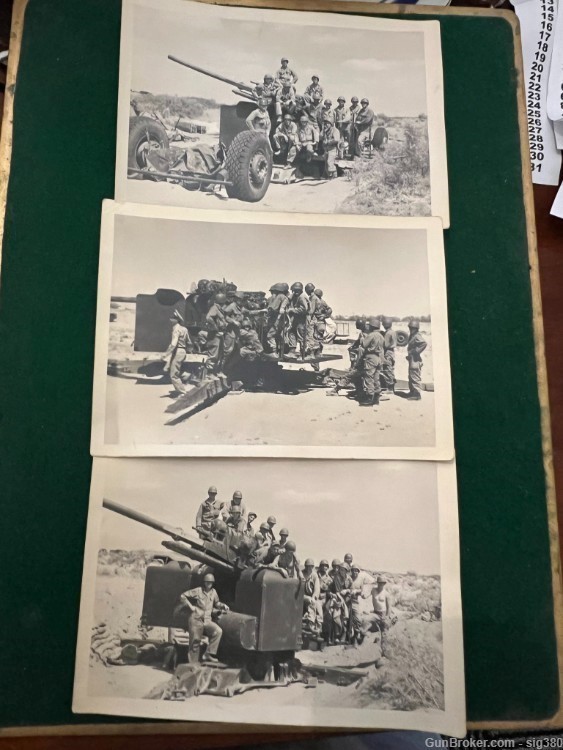 1950s 3 ORIGINAL PHOTOS OF US ANTI AIRCRAFT GUN AND CREW-img-0