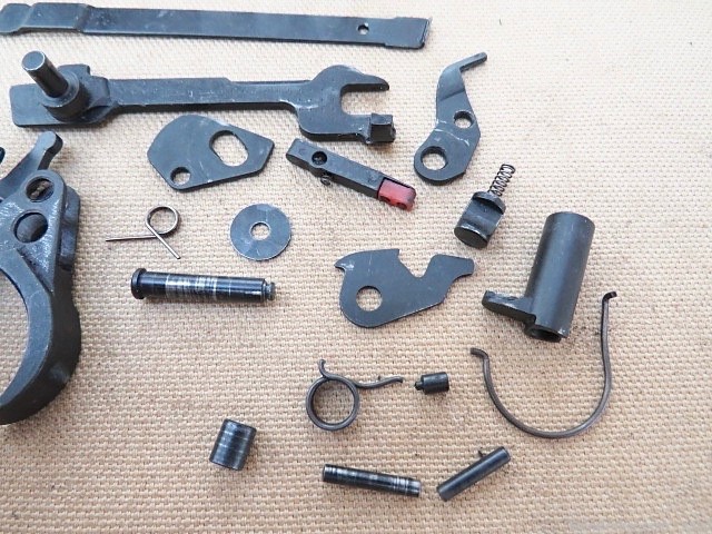 Bersa Thunder 380 CC Pistol Small Parts Lot Hammer Trigger Etc-img-3