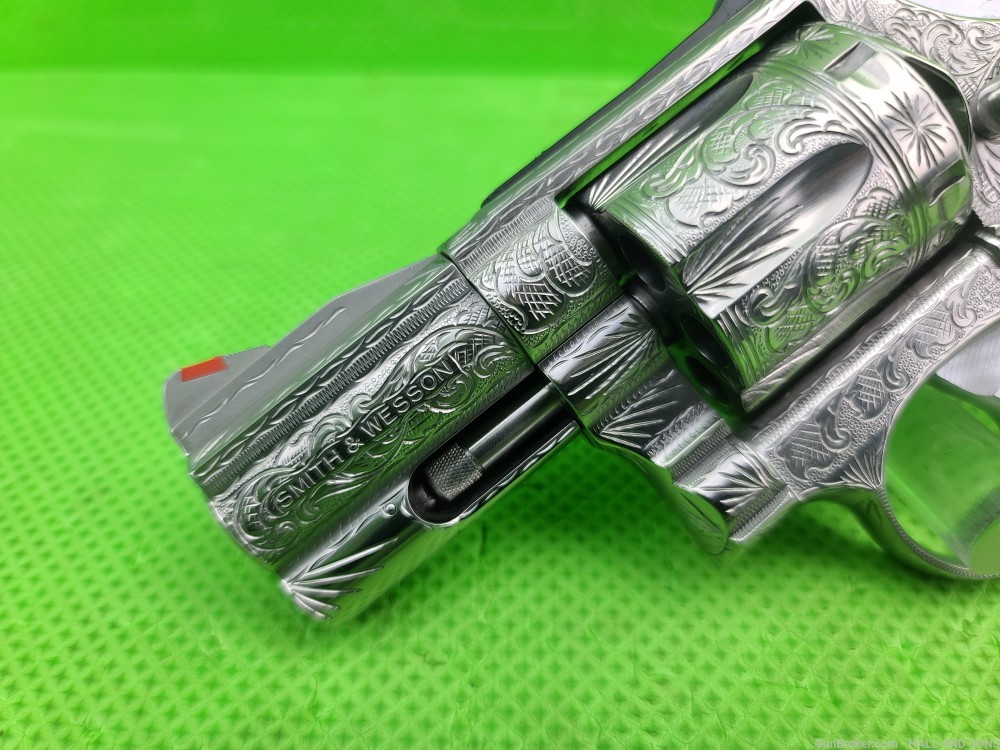 Smith & Wesson 686 ( 686-4 ) 357 MAG STAINLESS 2 1/2" FULLY HAND ENGRAVED -img-33