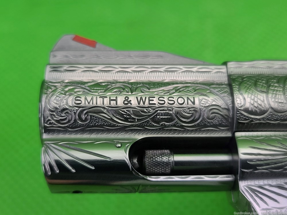 Smith & Wesson 686 ( 686-4 ) 357 MAG STAINLESS 2 1/2" FULLY HAND ENGRAVED -img-29