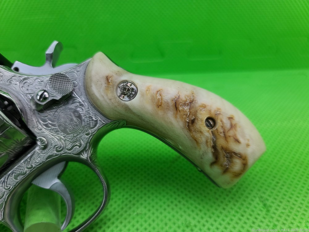 Smith & Wesson 686 ( 686-4 ) 357 MAG STAINLESS 2 1/2" FULLY HAND ENGRAVED -img-30