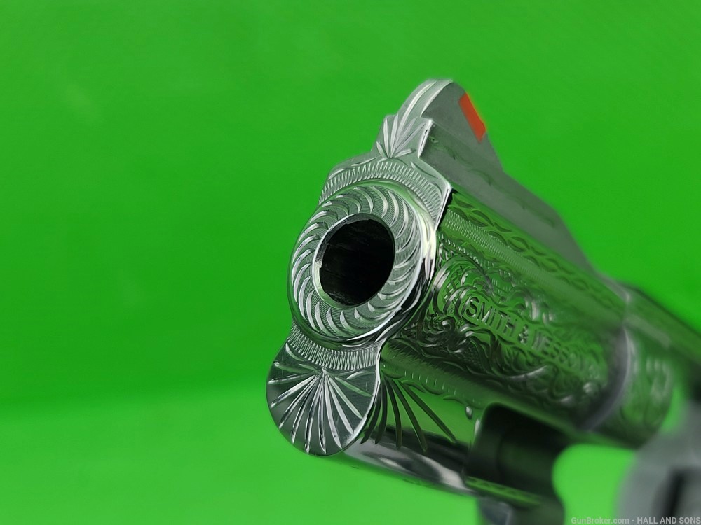 Smith & Wesson 686 ( 686-4 ) 357 MAG STAINLESS 2 1/2" FULLY HAND ENGRAVED -img-24