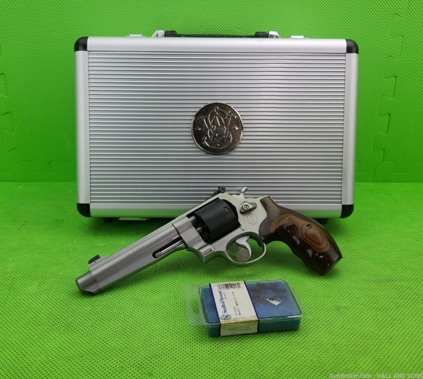 ULTRA RARE Smith & Wesson 627 * PERFORMANCE CENTER * 38 SUPER * 8-SHOT-img-0