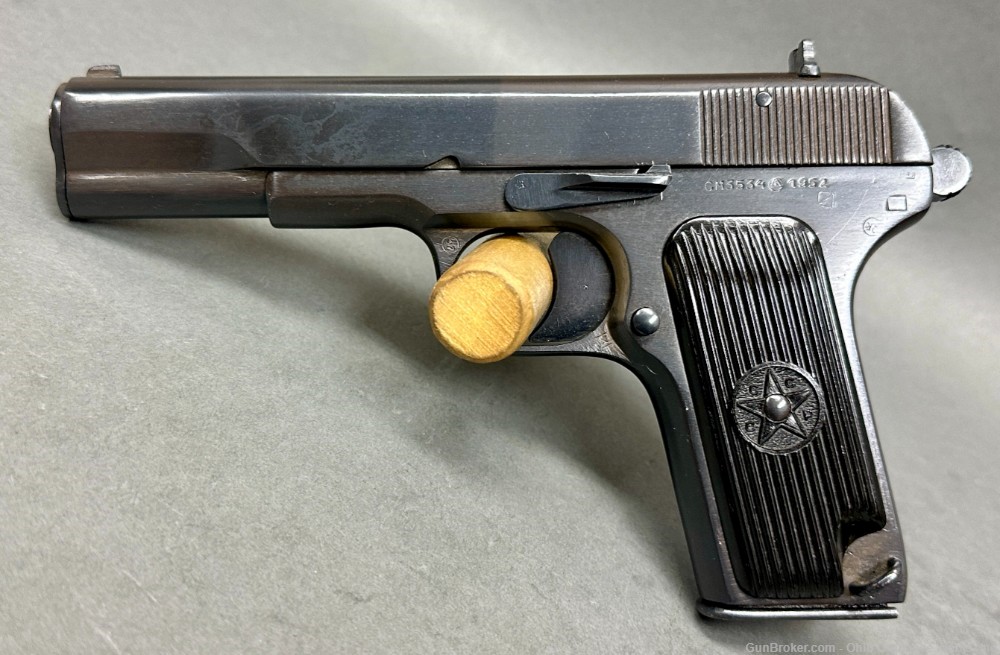 Izhevsk 1952 dated Russian Tokarev TT-33 Pistol-img-2