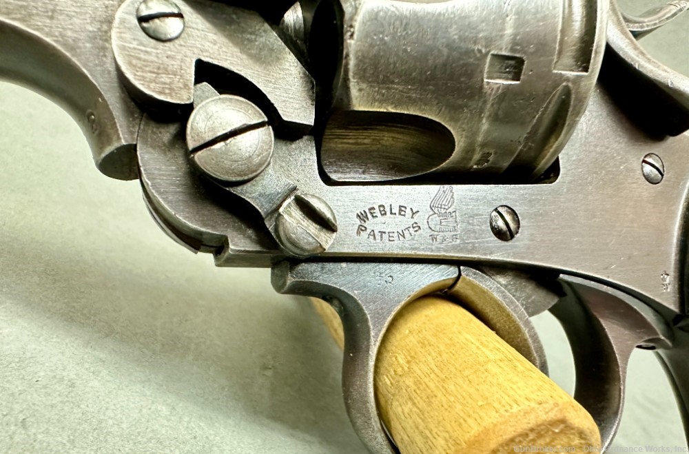 Webley MK VI Revolver-img-12