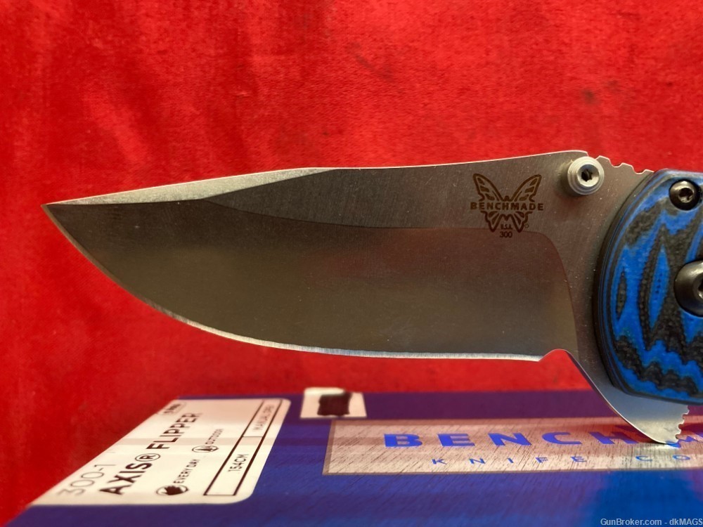 Benchmade Axis Flipper Folding Pocket Knife 3.18" 154CM Stainless Blade-img-1