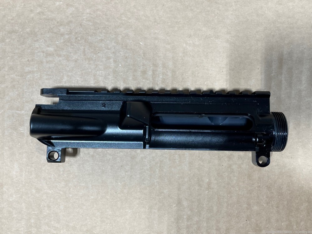 Colt Flattop Upper Stripped, No CAGE Code-img-0