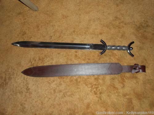 Celtic War Sword Repro With Leather Sheath -img-0