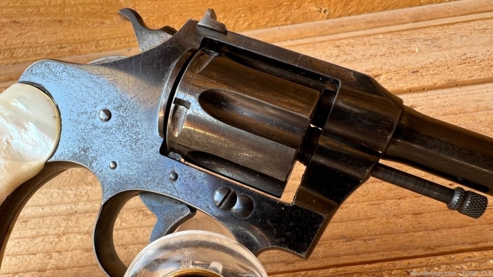 Colt Police Positive Target .32 Police Mfg'd 1915 with Pearl Grips-img-7