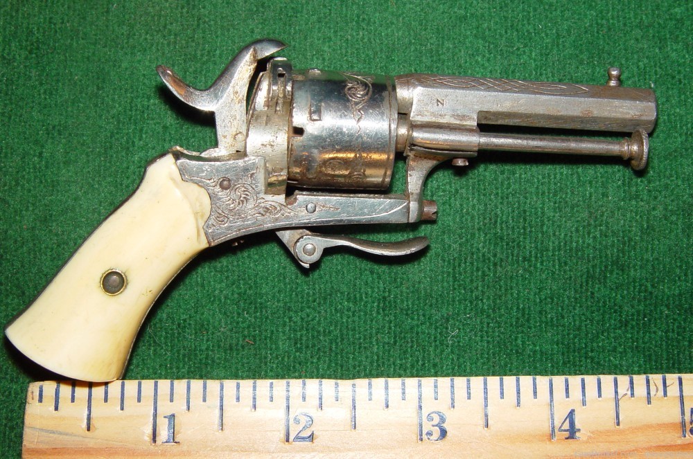 Rare Antique Tiny Engraved 5mm Belgian Pinfire Revolver-img-4