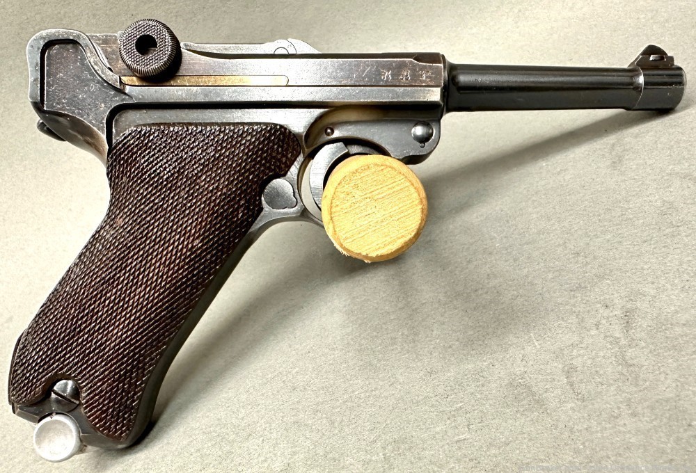 Mauser 42 Code 1939 dated P.08 Pistol-img-8