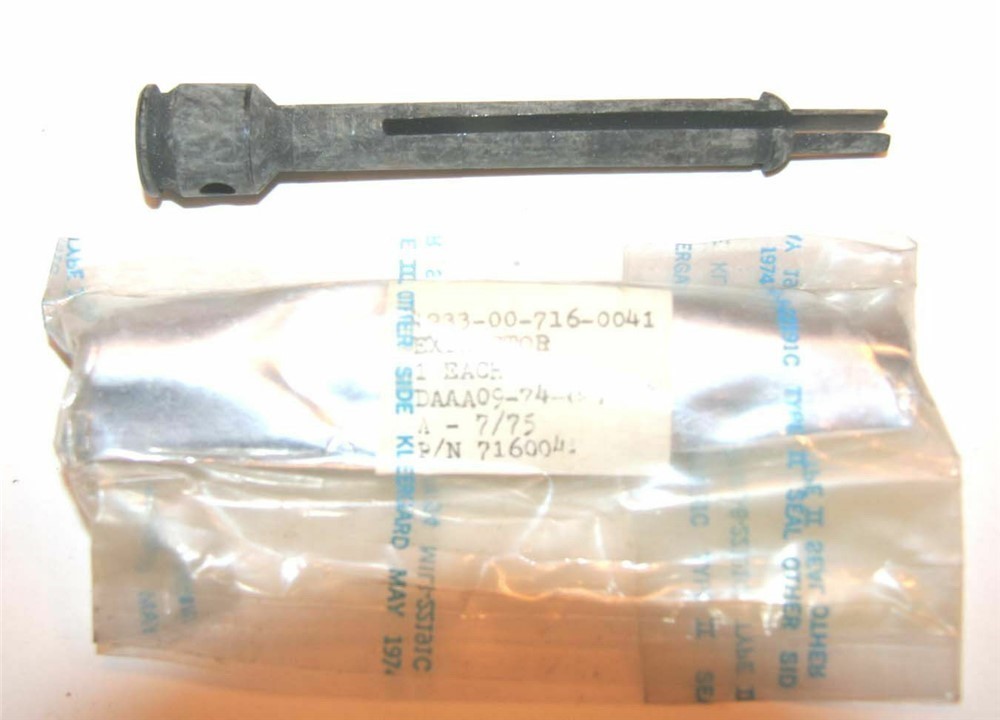 Browning Part – M2HB 50 BMG Broken Shell Extractor NOS -#ET48-img-0