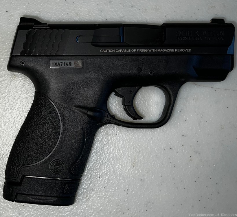 Smith & Wesson M&P40 Shield-img-0