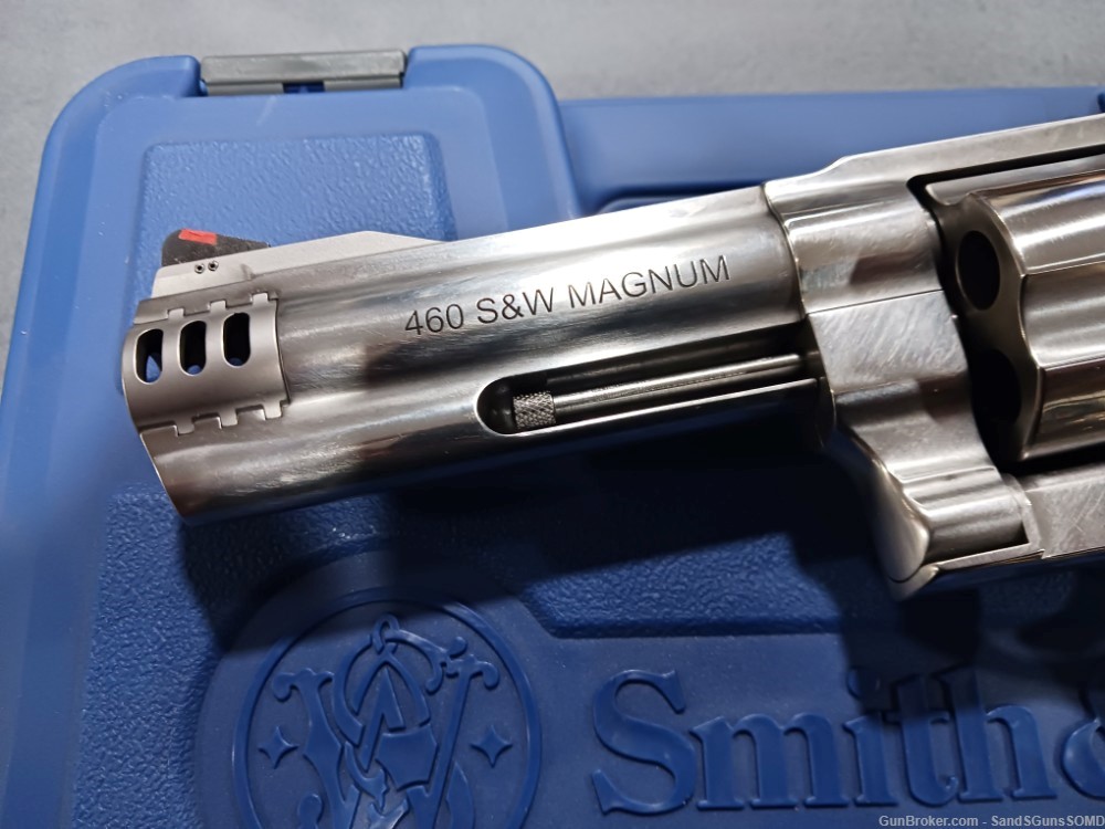 SMITH & WESSON 460V 460 S&W MAGNUM 5" STAINLESS DOUBLE ACTION REVOLVER New-img-3