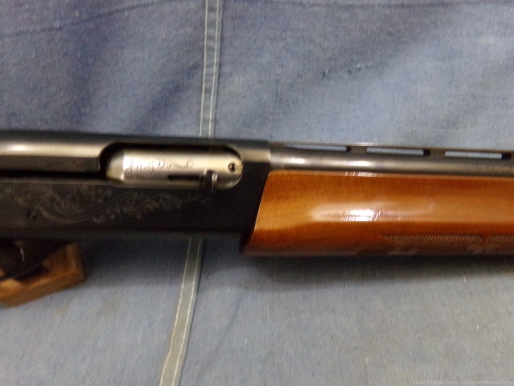 Remington 1100, 12 ga vent rib, semi auto shotgun-img-5