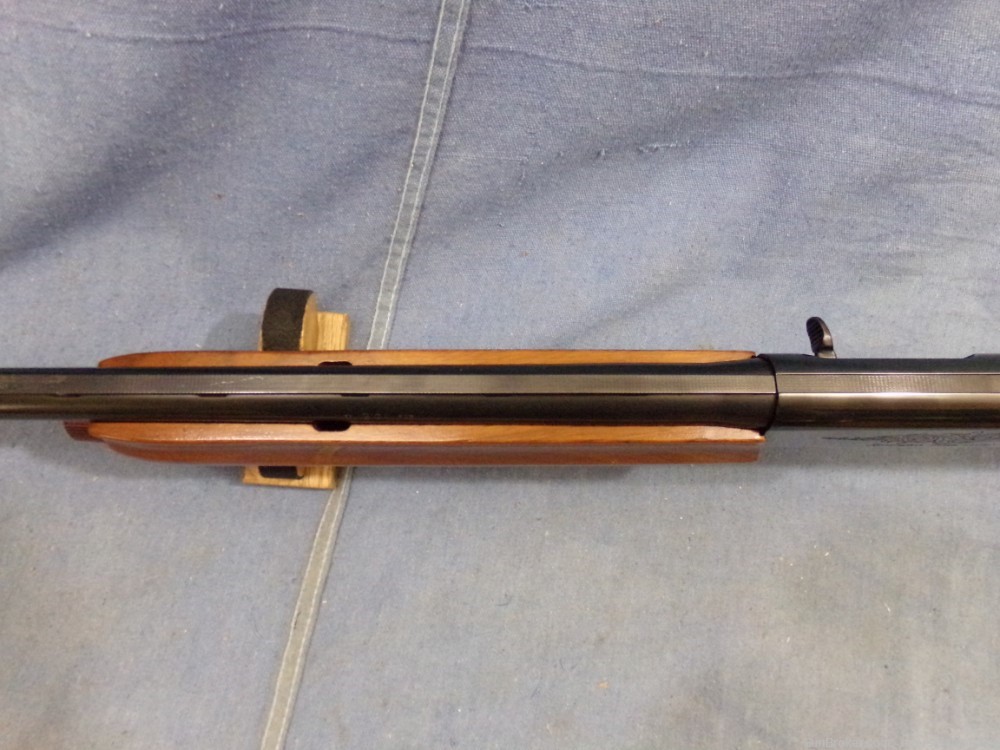 Remington 1100, 12 ga vent rib, semi auto shotgun-img-24