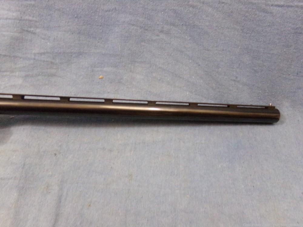 Remington 1100, 12 ga vent rib, semi auto shotgun-img-7