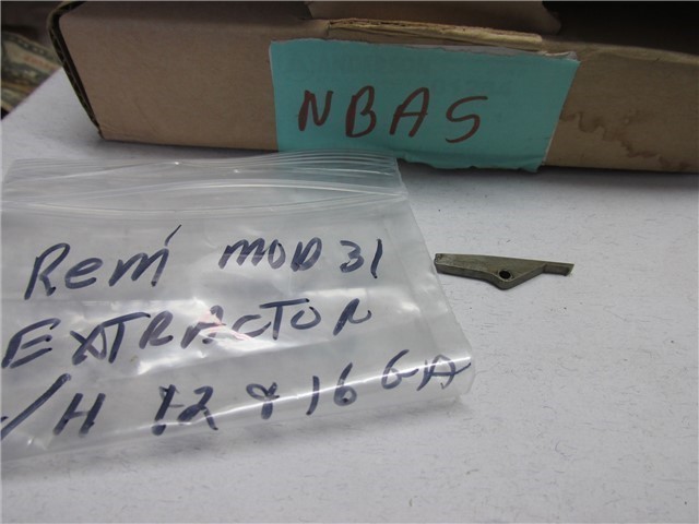 [NBAS] Remington mod. 31 left hand extractor-img-0