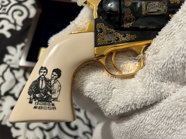 Doc Holliday & Kate Haroney Tribute Single Action Revolver Black and Gold-img-13