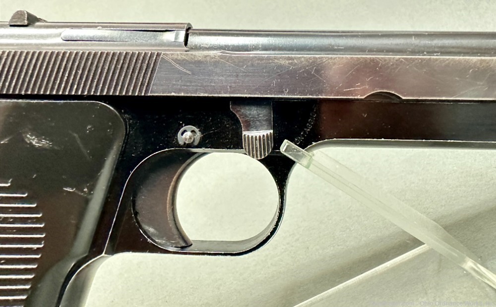 Scarce 1976 dated Beretta Model 1951 Pistol with Lightweight Frame-img-26