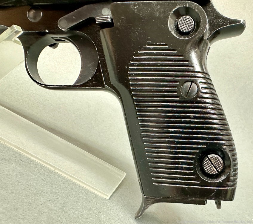 Scarce 1976 dated Beretta Model 1951 Pistol with Lightweight Frame-img-14