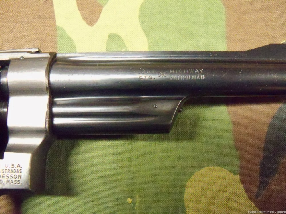 Smith & Wesson Model 28-2 Revolver-img-3
