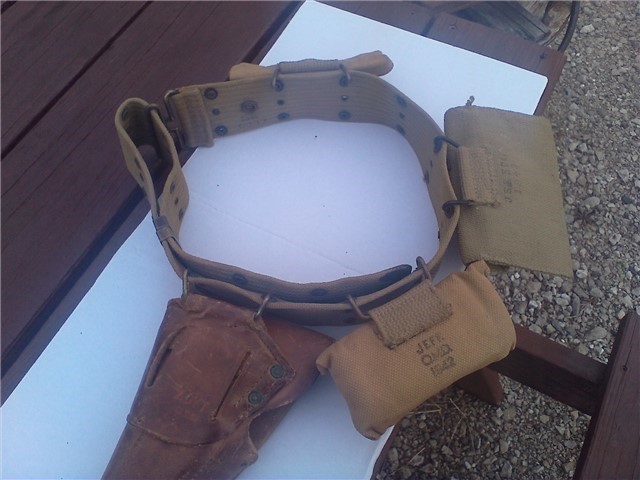 WWII US web-belt w/Boyd holster & attachments-img-0