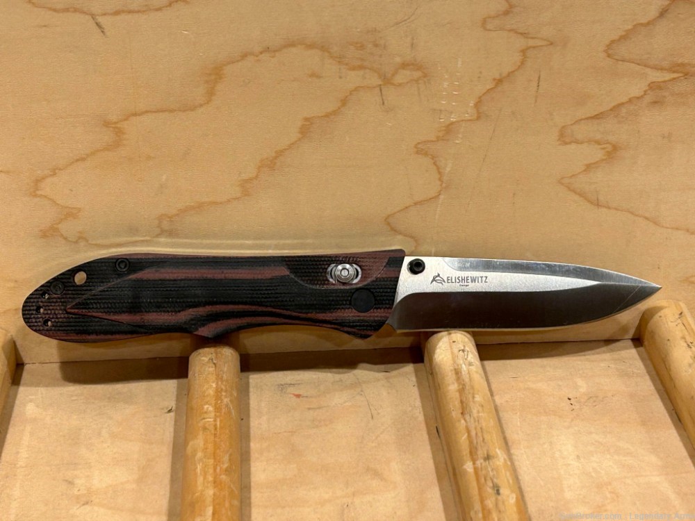 Benchmade Elishewitz Red & Black 154CM Axis Lock Folding Pocket Knife-img-3